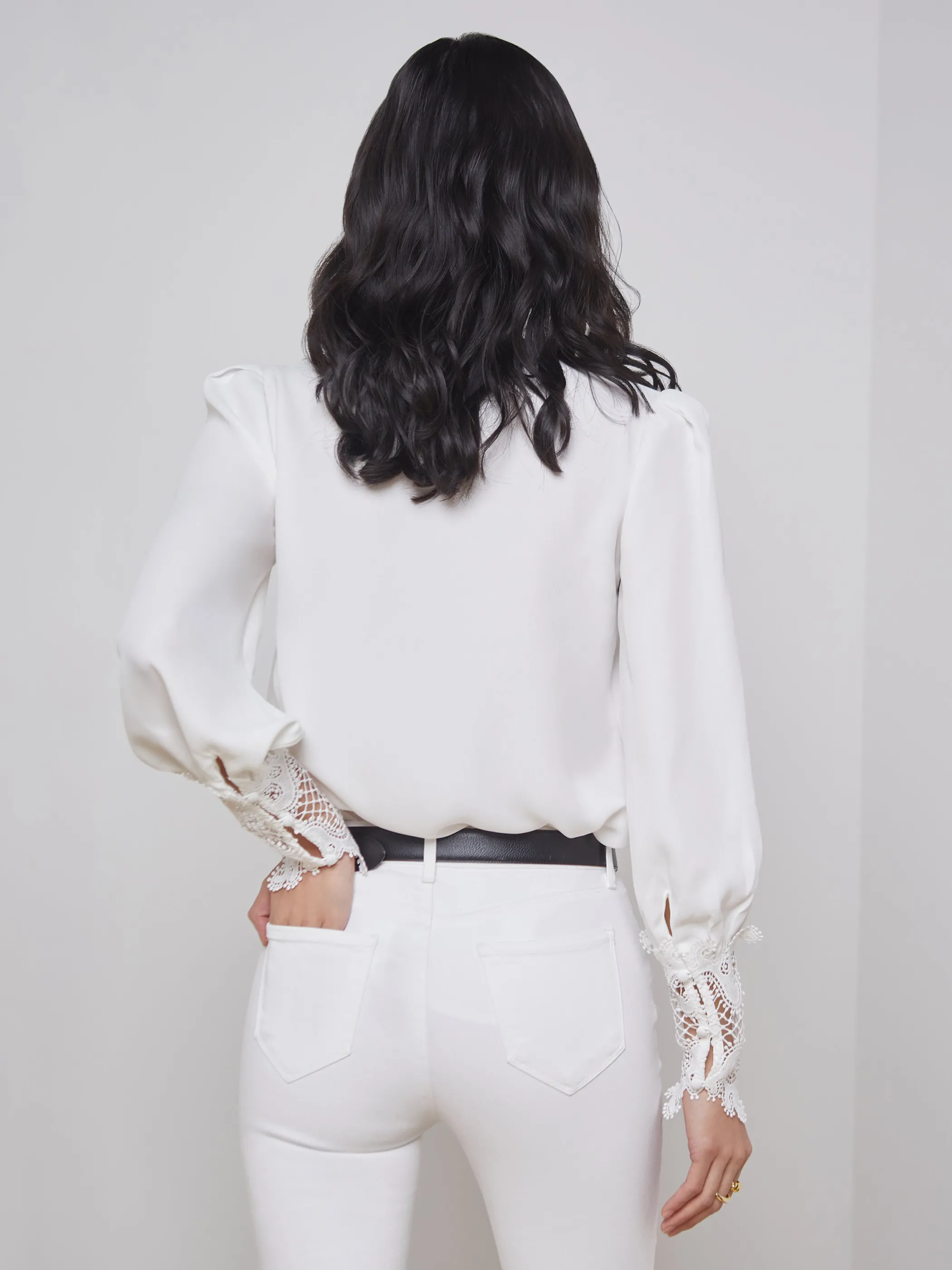 ava_blouse_3-1.webp Blouses & Tops*L'AGENCE AVA BLOUSE Ivory