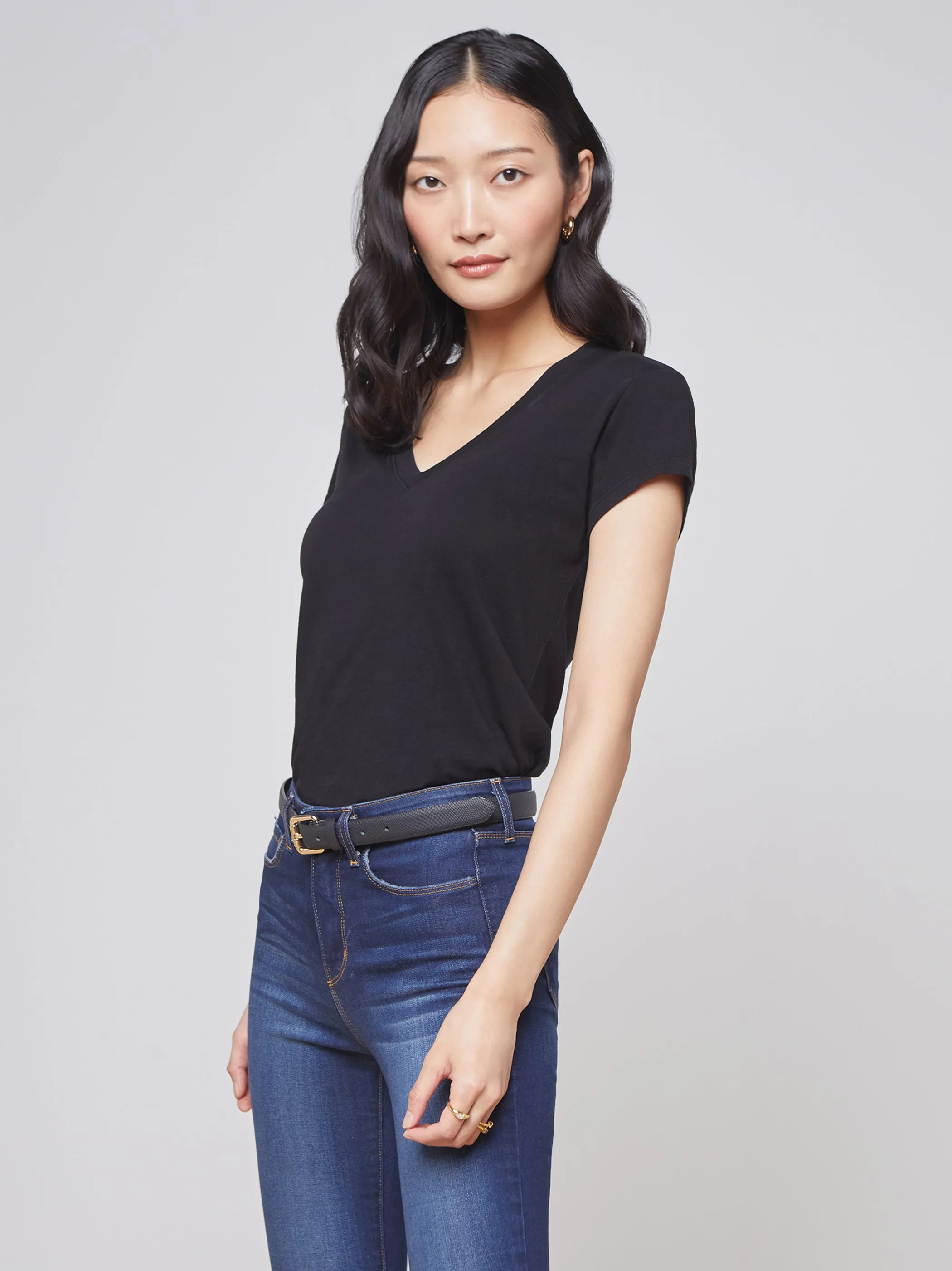 Tees*L'AGENCE BECCA COTTON V-NECK TEE Black