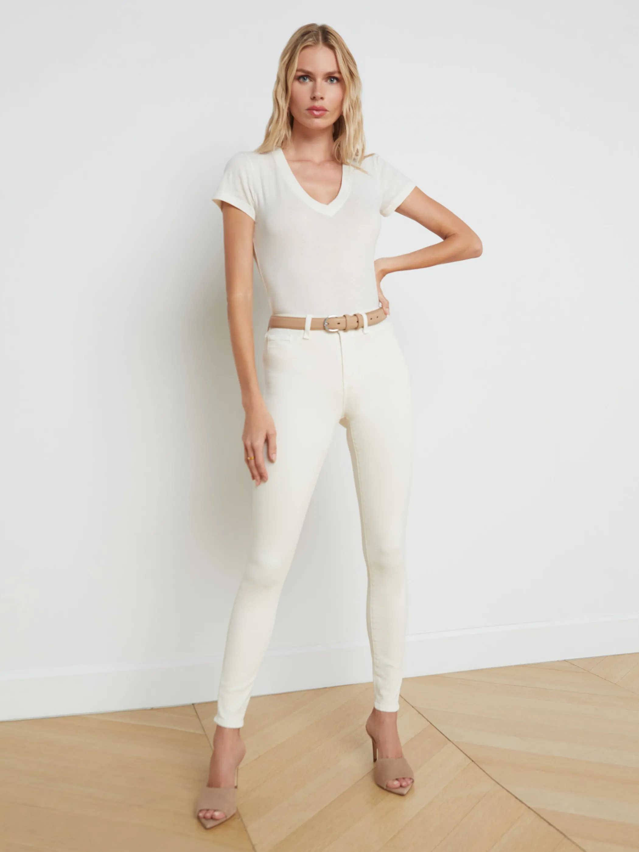 Tees*L'AGENCE BECCA COTTON V-NECK TEE VintageWhite