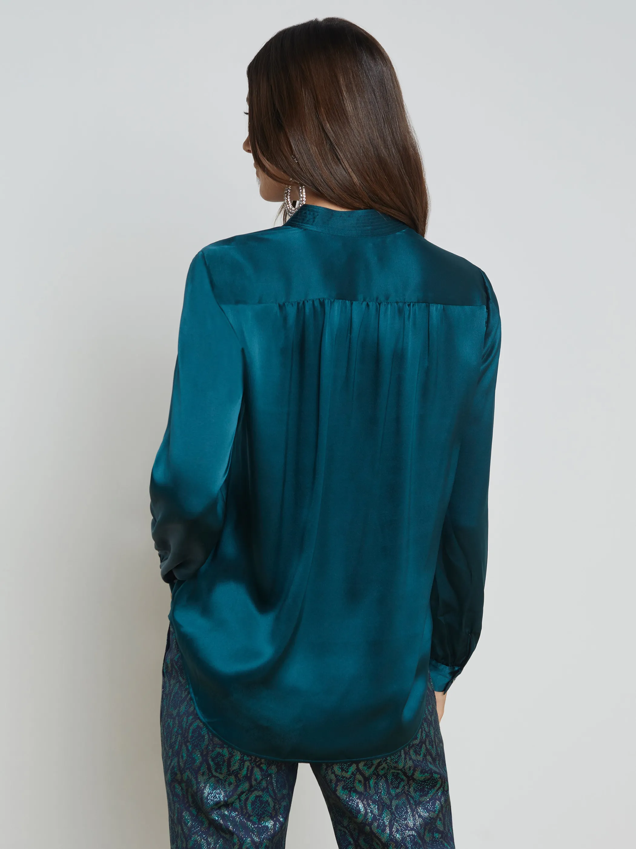 bianca_silk_blouse_3-1.webp Blouses & Tops*L'AGENCE BIANCA SILK BLOUSE DeepTeal