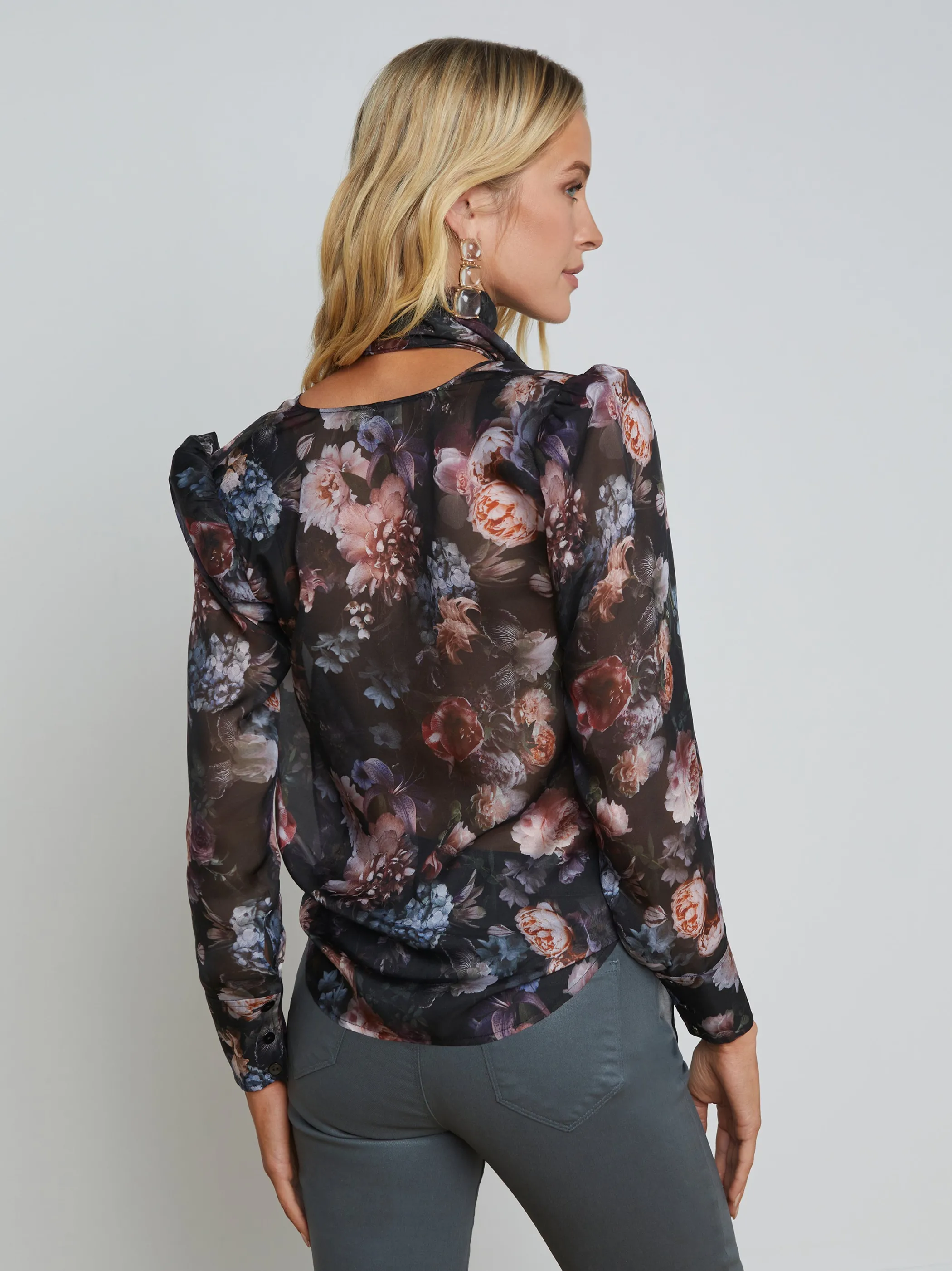 cambria_silk_tieneck_blouse_3.webp Blouses & Tops*L'AGENCE CAMBRIA SILK TIE-NECK BLOUSE BlackMultiVintageOilFlower