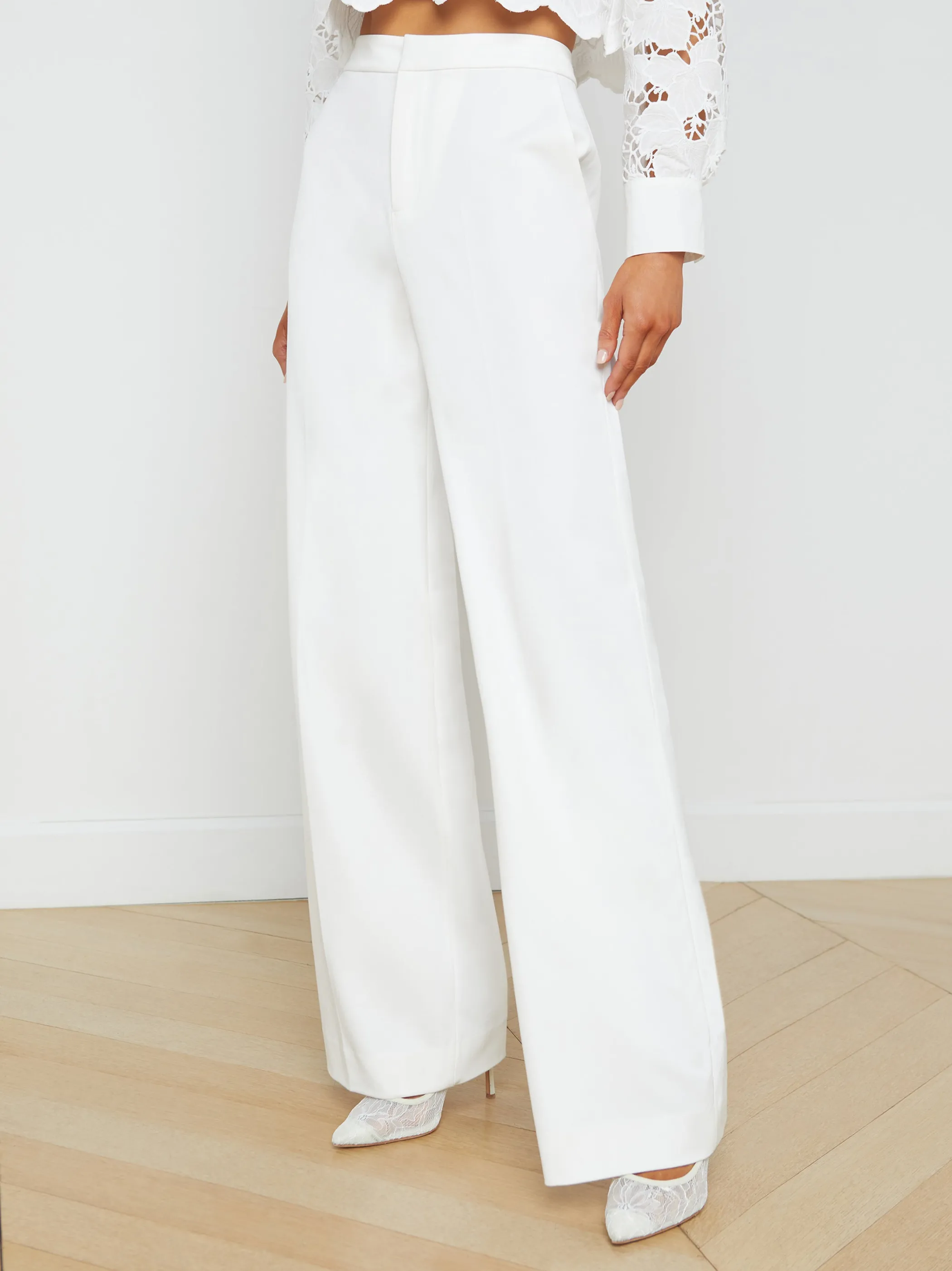 livvy_straightleg_trouser_2.webp Pants*L'AGENCE LIVVY STRAIGHT-LEG TROUSER White