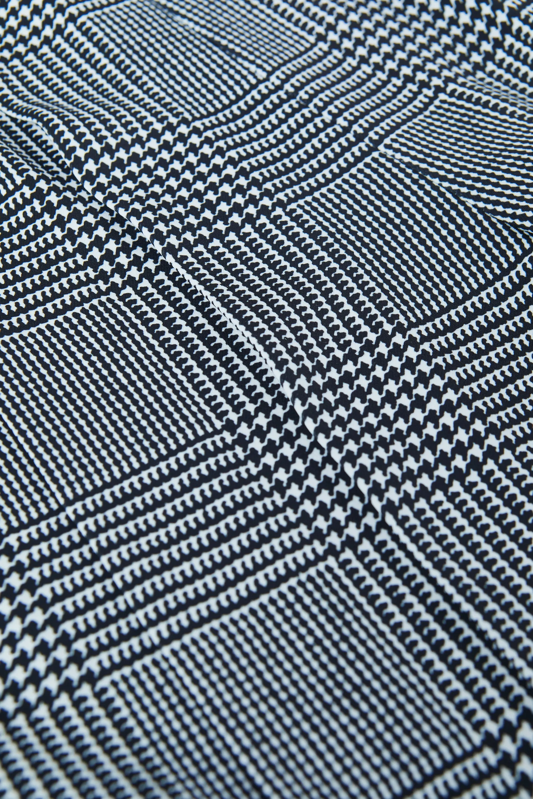 nova_pleated_wideleg_pant_5.webp Matching Sets | Pants*L'AGENCE NOVA PLEATED WIDE-LEG PANT White/BlackGlenPlaid