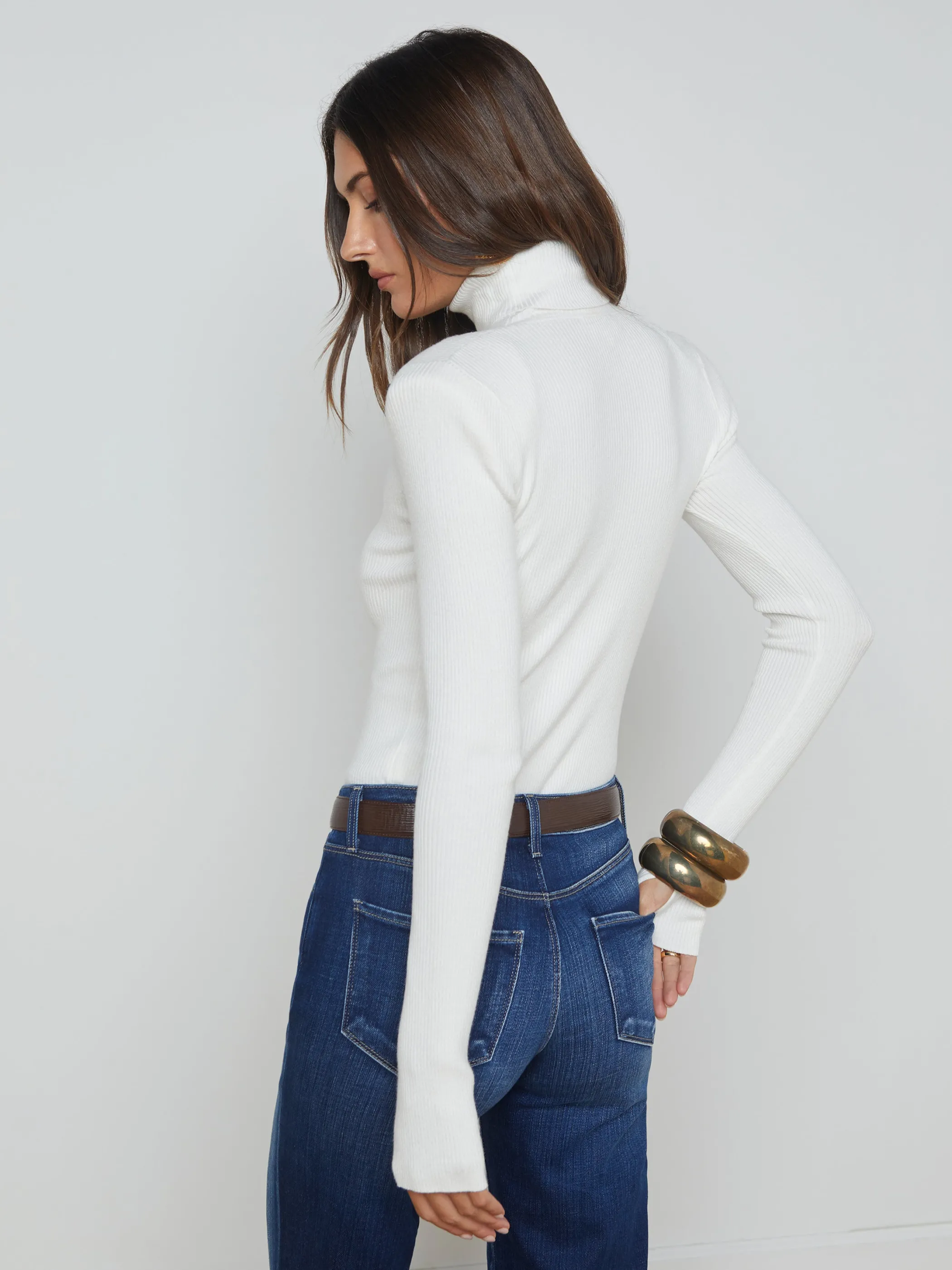 reeves_turtleneck_2.webp Blouses & Tops | Knitwear*L'AGENCE REEVES TURTLENECK Ivory/Black