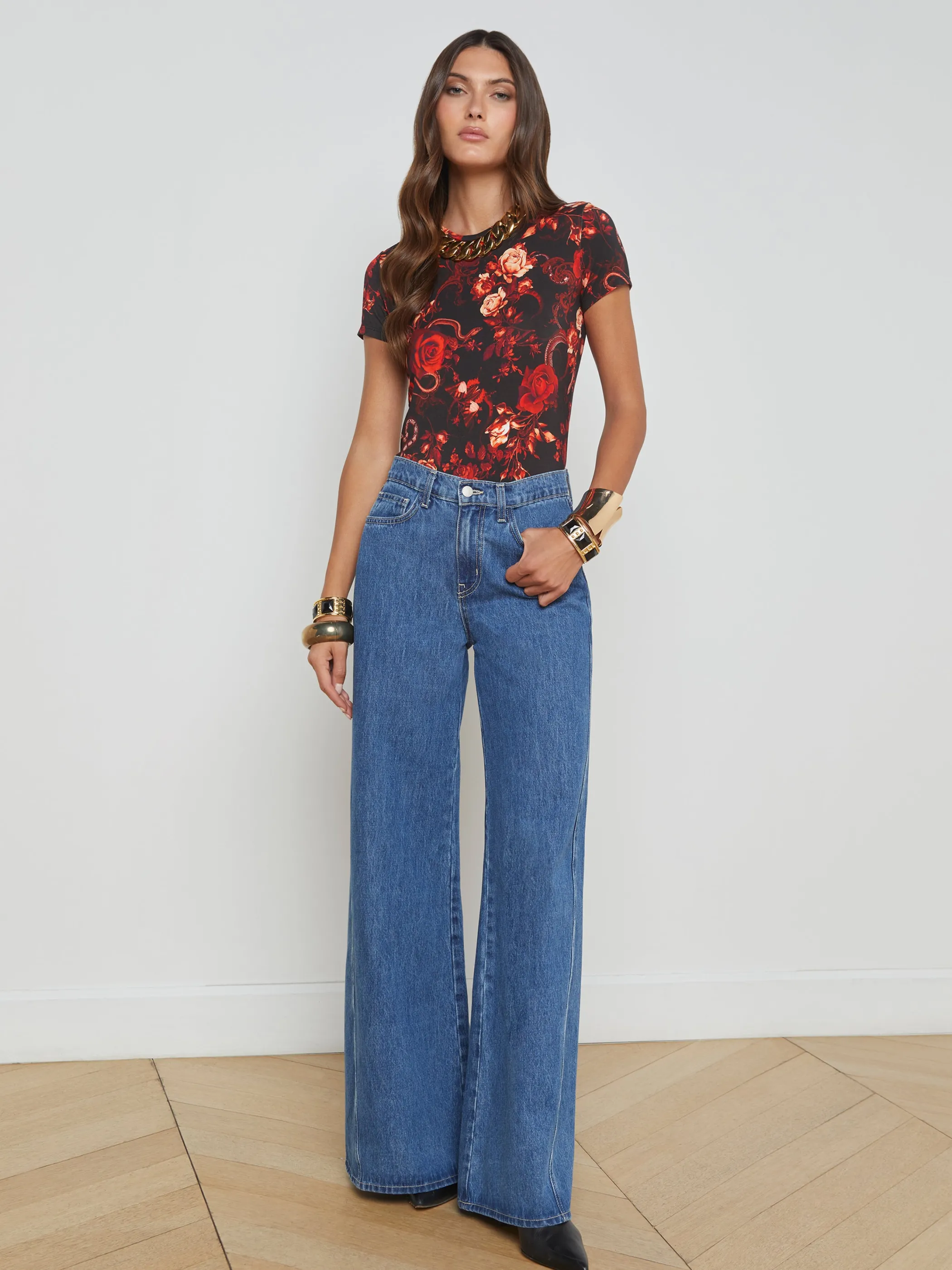 Tees*L'AGENCE RESSI FITTED TEE Black/RedBaroqueFloral