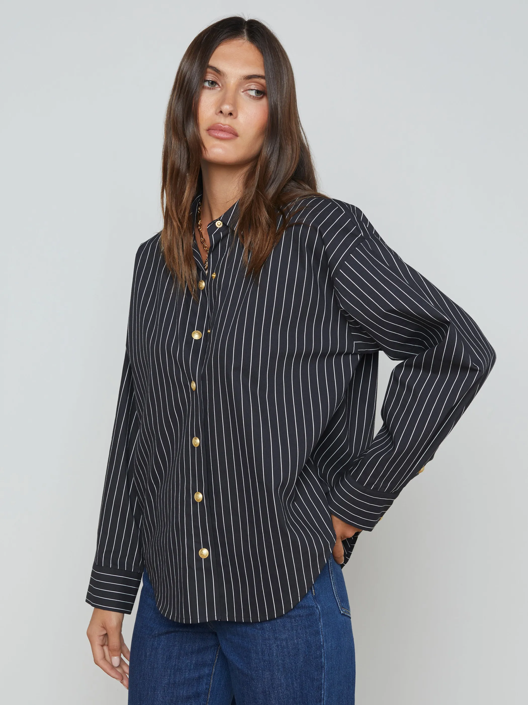 ripley_oversized_buttondown_shirt_2.webp Blouses & Tops*L'AGENCE RIPLEY OVERSIZED BUTTON-DOWN SHIRT Black/WhitePinstripe