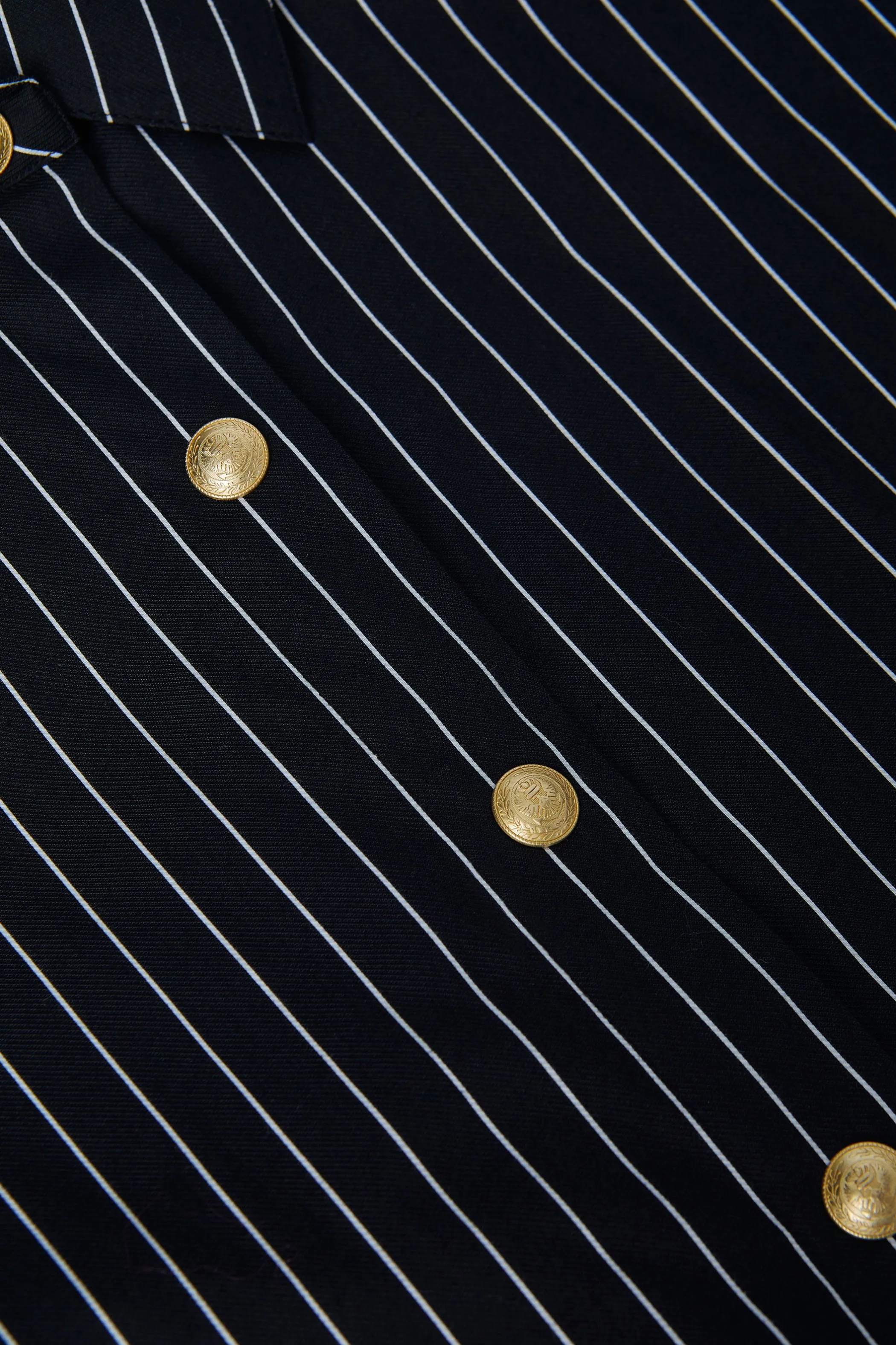 ripley_oversized_buttondown_shirt_4.webp Blouses & Tops*L'AGENCE RIPLEY OVERSIZED BUTTON-DOWN SHIRT Black/WhitePinstripe