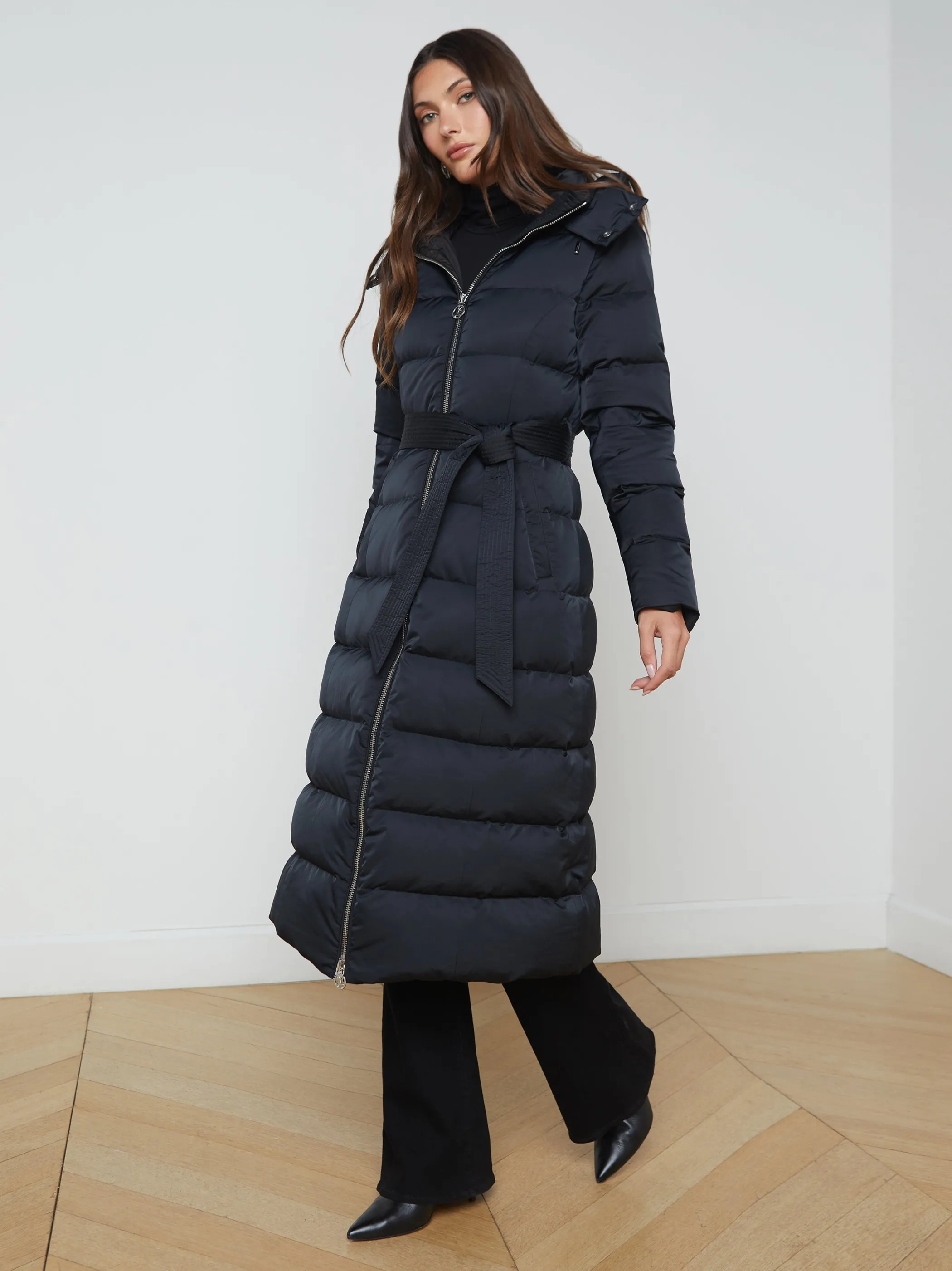 whistler_down_maxi_puffer_2.webp Outerwear | Blazers & Jackets*L'AGENCE WHISTLER DOWN MAXI PUFFER Black