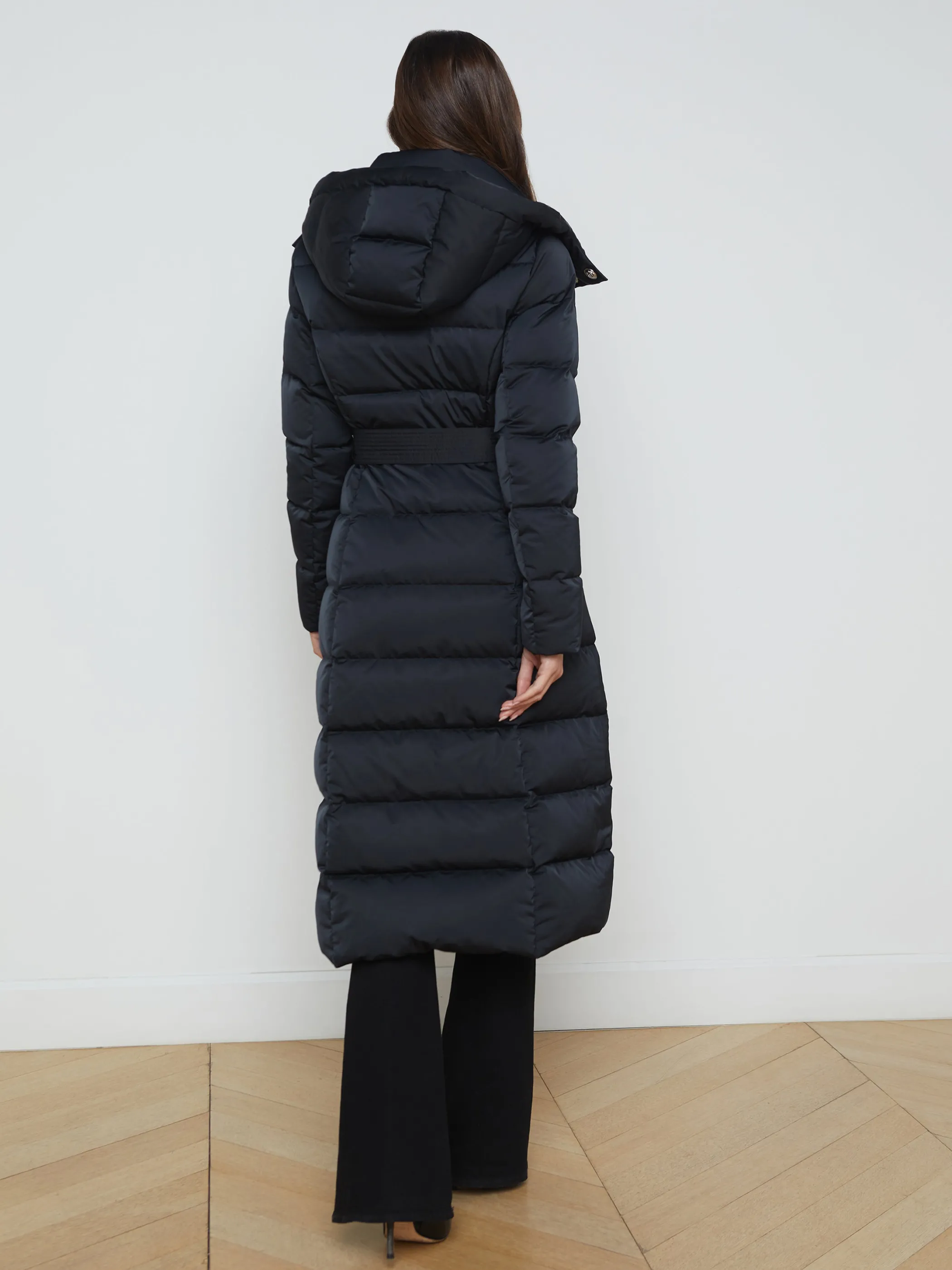 whistler_down_maxi_puffer_3.webp Outerwear | Blazers & Jackets*L'AGENCE WHISTLER DOWN MAXI PUFFER Black
